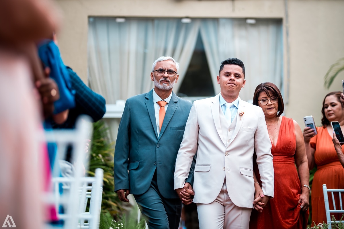 Wedding Casamento Buffet Making Off Decoração Cerimonialista Fotógrafo Vestido Noiva Noivo Camila Hoffmann Cerimonial Elimeire Assessoria de Evento Dani Vidal Vila Nova La Belle Maison Lena Buffet Casarão Penedo Diva Buffet Buquê Resende Penedo Itatiaia