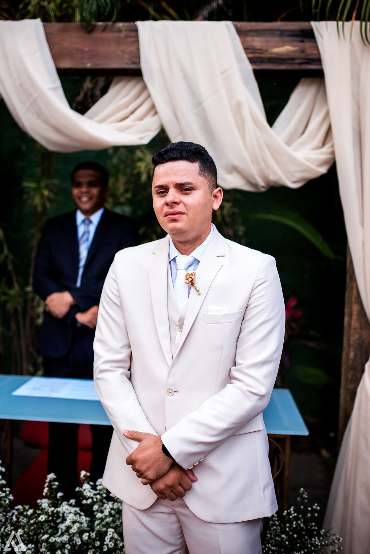 Wedding Casamento Buffet Making Off Decoração Cerimonialista Fotógrafo Vestido Noiva Noivo Camila Hoffmann Cerimonial Elimeire Assessoria de Evento Dani Vidal Vila Nova La Belle Maison Lena Buffet Casarão Penedo Diva Buffet Buquê Resende Penedo Itatiaia