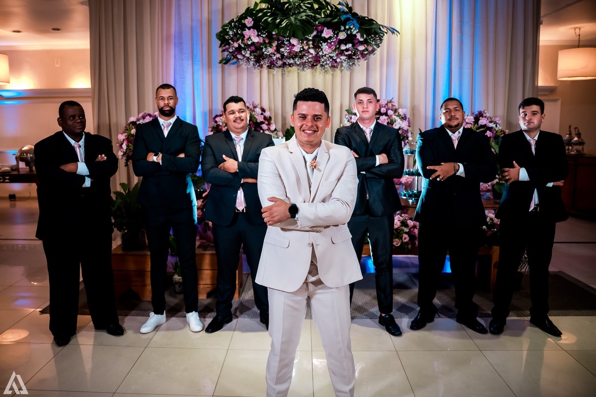 Wedding Casamento Buffet Making Off Decoração Cerimonialista Fotógrafo Vestido Noiva Noivo Camila Hoffmann Cerimonial Elimeire Assessoria de Evento Dani Vidal Vila Nova La Belle Maison Lena Buffet Casarão Penedo Diva Buffet Buquê Resende Penedo Itatiaia