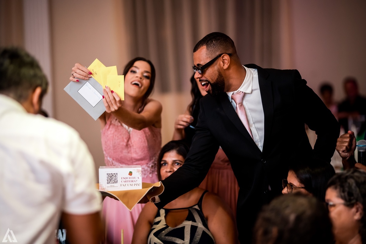 Wedding Casamento Buffet Making Off Decoração Cerimonialista Fotógrafo Vestido Noiva Noivo Camila Hoffmann Cerimonial Elimeire Assessoria de Evento Dani Vidal Vila Nova La Belle Maison Lena Buffet Casarão Penedo Diva Buffet Buquê Resende Penedo Itatiaia