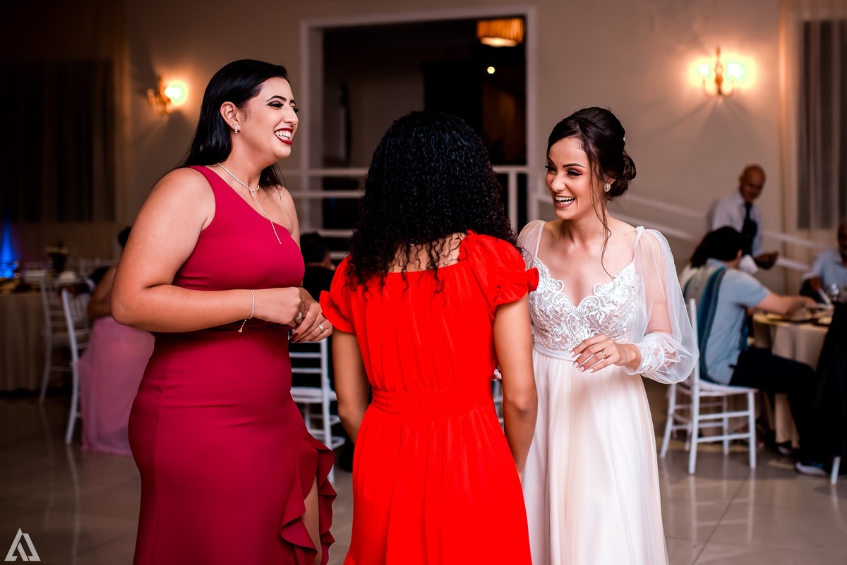 Wedding Casamento Buffet Making Off Decoração Cerimonialista Fotógrafo Vestido Noiva Noivo Camila Hoffmann Cerimonial Elimeire Assessoria de Evento Dani Vidal Vila Nova La Belle Maison Lena Buffet Casarão Penedo Diva Buffet Buquê Resende Penedo Itatiaia