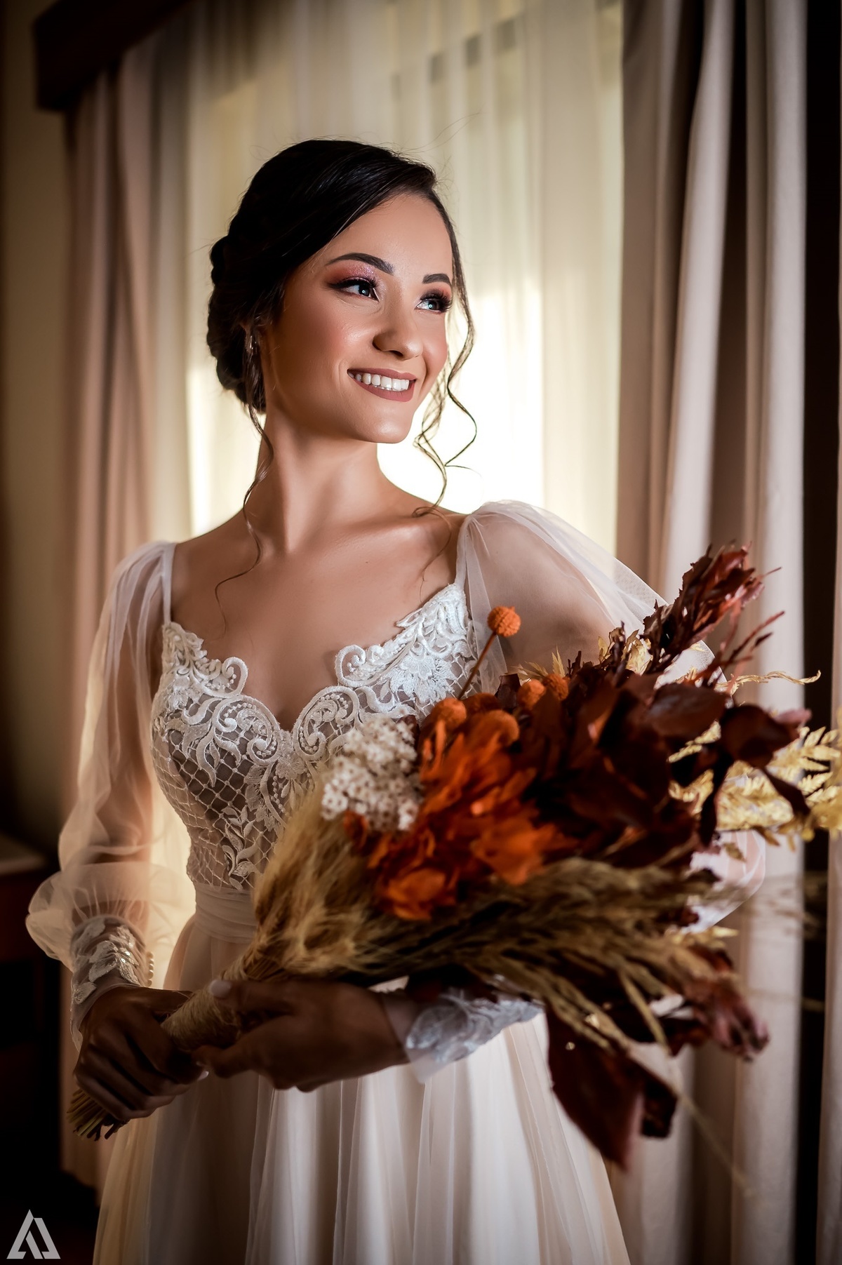 Wedding Casamento Buffet Making Off Decoração Cerimonialista Fotógrafo Vestido Noiva Noivo Camila Hoffmann Cerimonial Elimeire Assessoria de Evento Dani Vidal Vila Nova La Belle Maison Lena Buffet Casarão Penedo Diva Buffet Buquê Resende Penedo Itatiaia