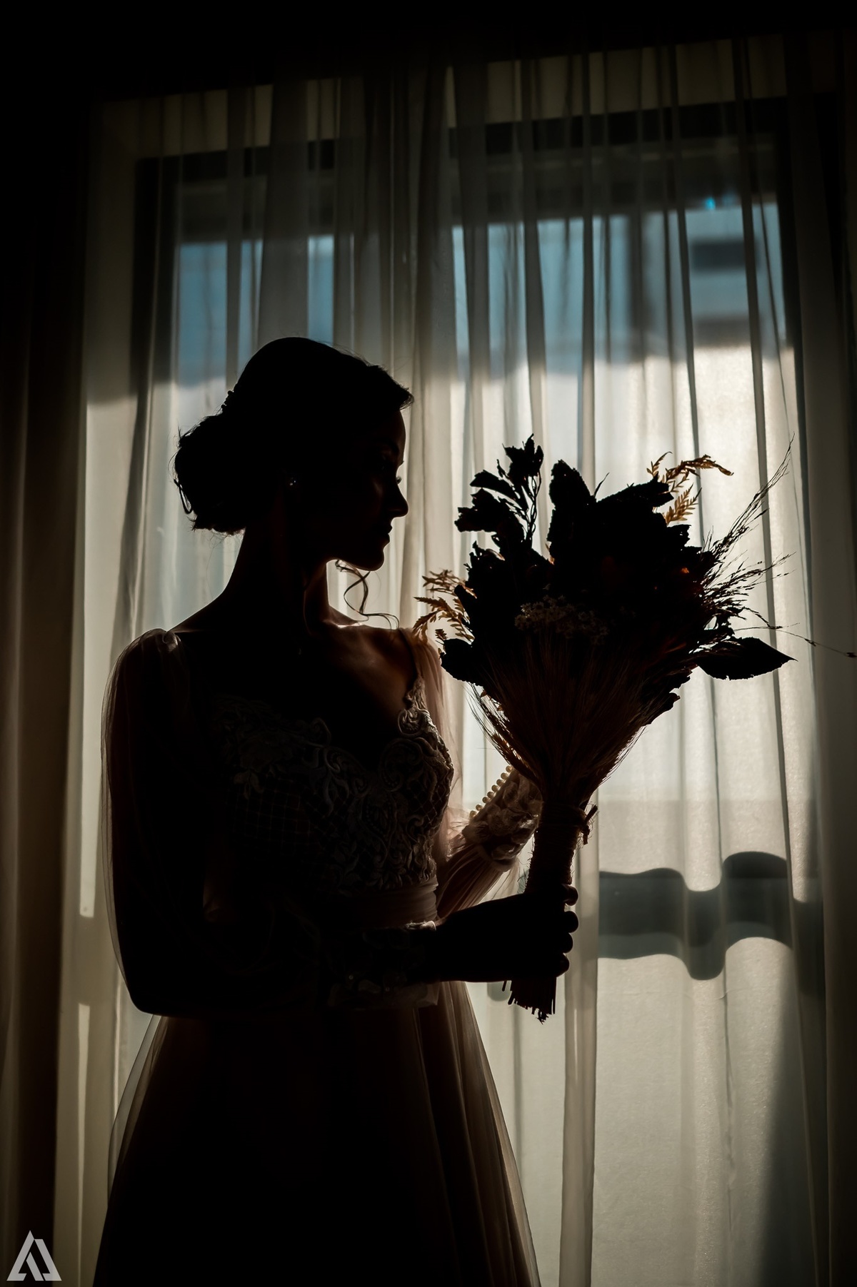 Wedding Casamento Buffet Making Off Decoração Cerimonialista Fotógrafo Vestido Noiva Noivo Camila Hoffmann Cerimonial Elimeire Assessoria de Evento Dani Vidal Vila Nova La Belle Maison Lena Buffet Casarão Penedo Diva Buffet Buquê Resende Penedo Itatiaia