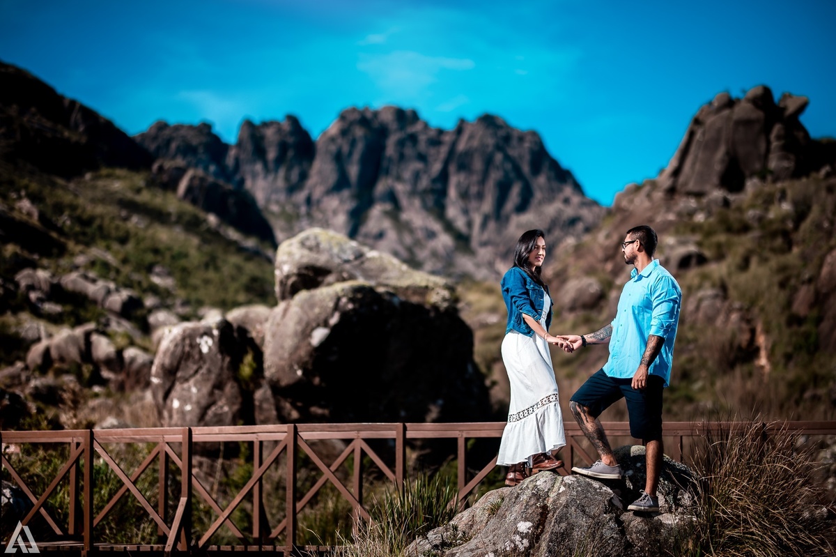 Wedding Casamento Buffet Making Off Decoração Cerimonialista Fotógrafo Vestido Foto Noivo Noiva Camila Hoffmann Cerimonial Elimeire Tatiana Sousa Assessoria Dani Vidal La Belle Maison Lena Buffet Casarão Penedo Diva Buffet Buquê Resende Penedo Itatiaia 