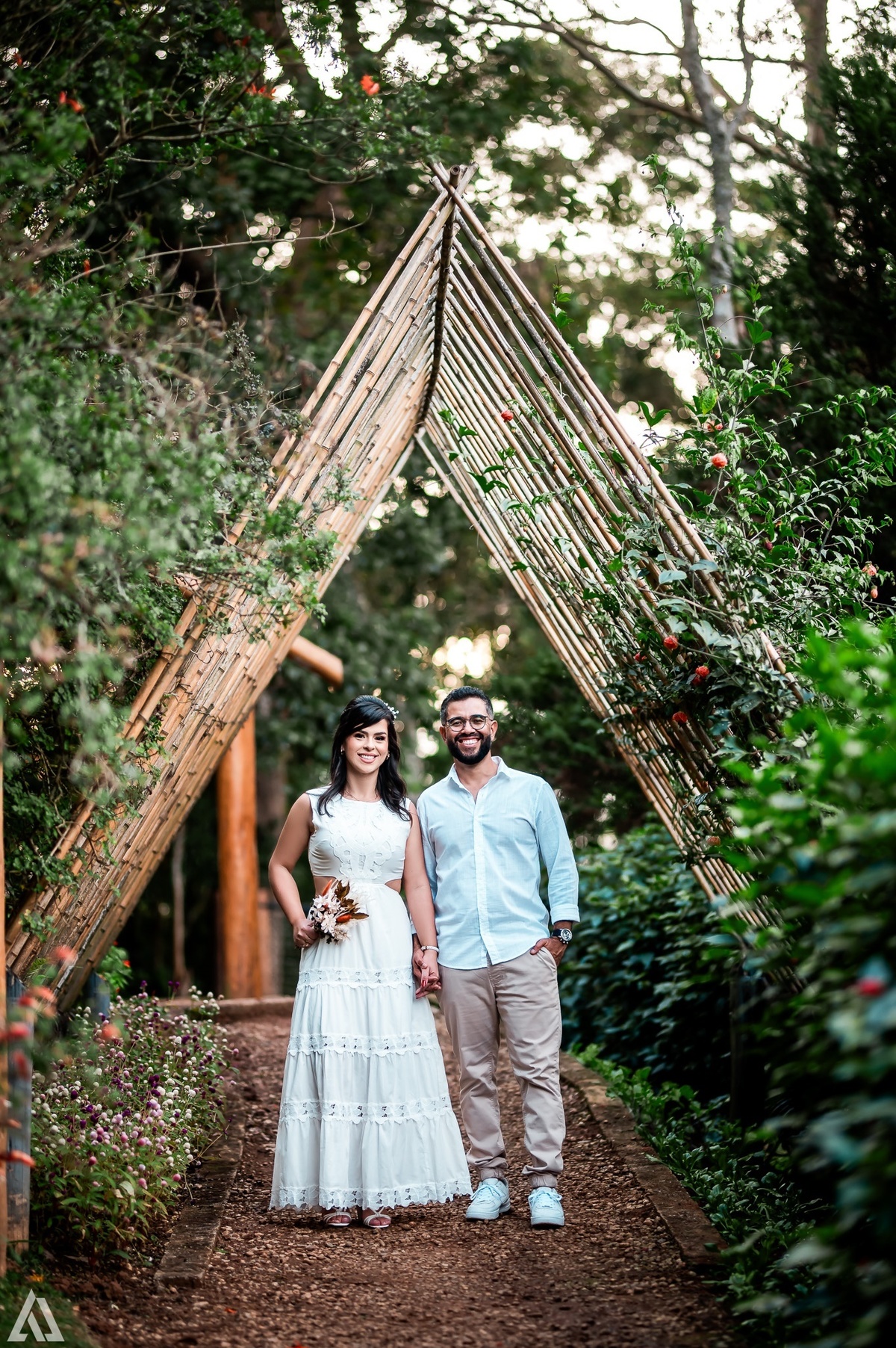 Wedding Casamento Buffet Making Off Decoração Cerimonialista Fotógrafo Vestido Foto Noivo Noiva Camila Hoffmann Cerimonial Elimeire Tatiana Sousa Assessoria Dani Vidal La Belle Maison Lena Buffet Casarão Penedo Diva Buffet Buquê Resende Penedo Itatiaia 