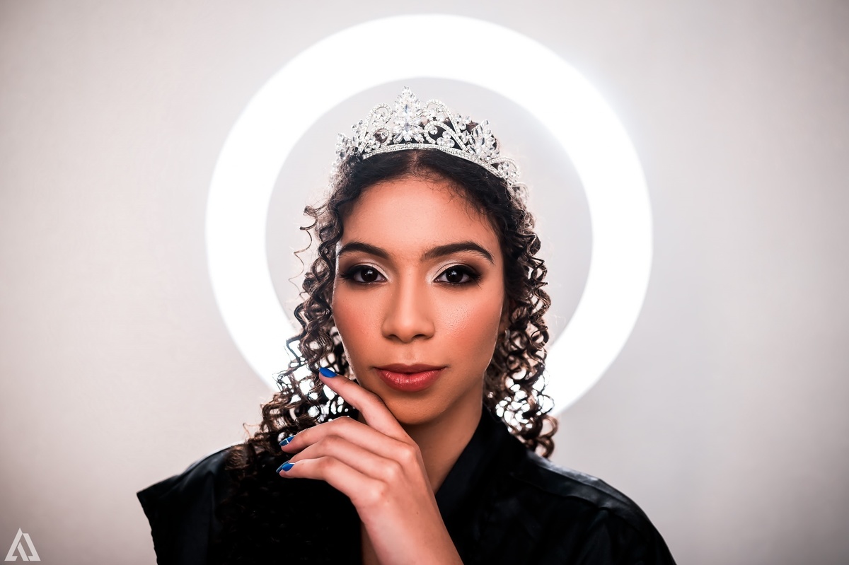 Ensaio Festa Book Teen Debutante 15 Anos Alex Jardim Fotografia Fotógrafo Makink Off Resende Itatiaia Penedo Porto Real Quatis Barra Mansa Volta Redonda Lena Buffet La Belle Maison Estela Dani Vidal Elimeire Laurino Camila Hoffmann Cerimonial Maquiadora