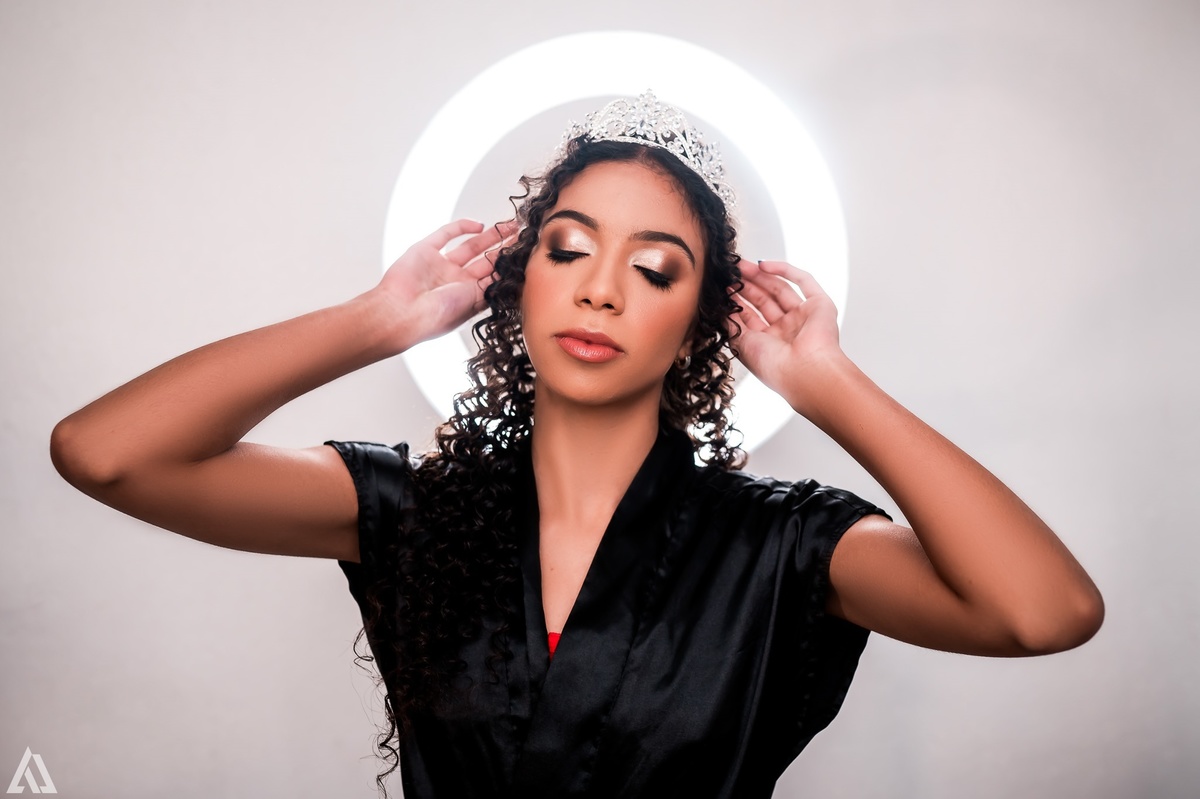 Ensaio Festa Book Teen Debutante 15 Anos Alex Jardim Fotografia Fotógrafo Makink Off Resende Itatiaia Penedo Porto Real Quatis Barra Mansa Volta Redonda Lena Buffet La Belle Maison Estela Dani Vidal Elimeire Laurino Camila Hoffmann Cerimonial Maquiadora