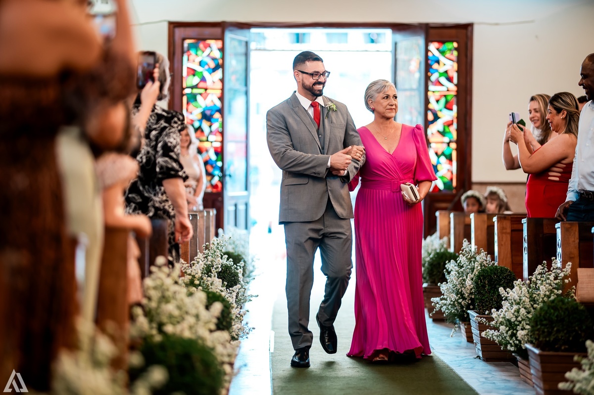 Wedding Casamento Buffet Making Off Decoração Cerimonialista Fotógrafo Vestido Noiva Noivo Camila Hoffmann Cerimonial Elimeire Assessoria de Evento Dani Vidal Vila Nova La Belle Maison Lena Buffet Casarão Penedo Diva Buffet Buquê Resende Penedo Itatiaia