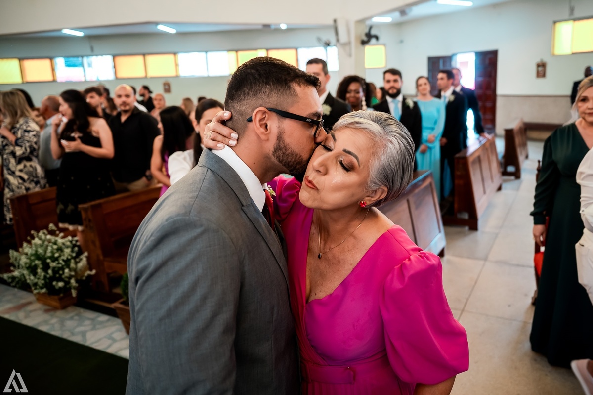 Wedding Casamento Buffet Making Off Decoração Cerimonialista Fotógrafo Vestido Noiva Noivo Camila Hoffmann Cerimonial Elimeire Assessoria de Evento Dani Vidal Vila Nova La Belle Maison Lena Buffet Casarão Penedo Diva Buffet Buquê Resende Penedo Itatiaia