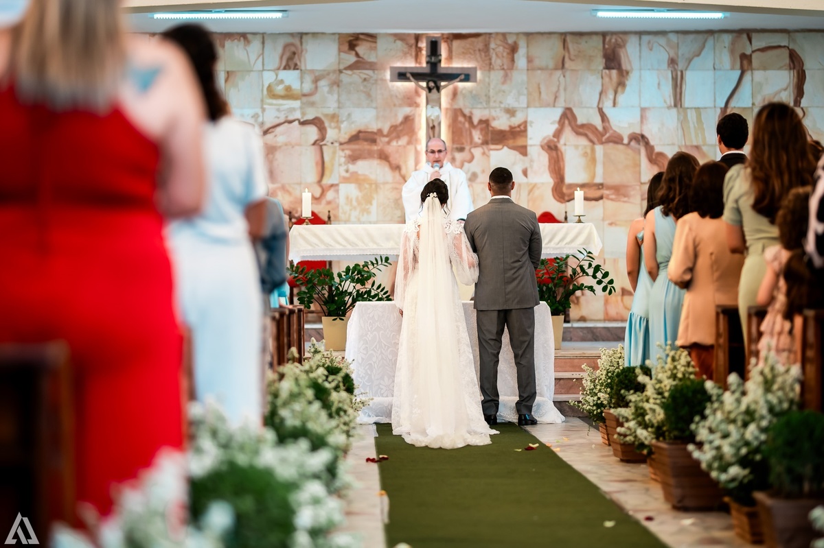 Wedding Casamento Buffet Making Off Decoração Cerimonialista Fotógrafo Vestido Noiva Noivo Camila Hoffmann Cerimonial Elimeire Assessoria de Evento Dani Vidal Vila Nova La Belle Maison Lena Buffet Casarão Penedo Diva Buffet Buquê Resende Penedo Itatiaia