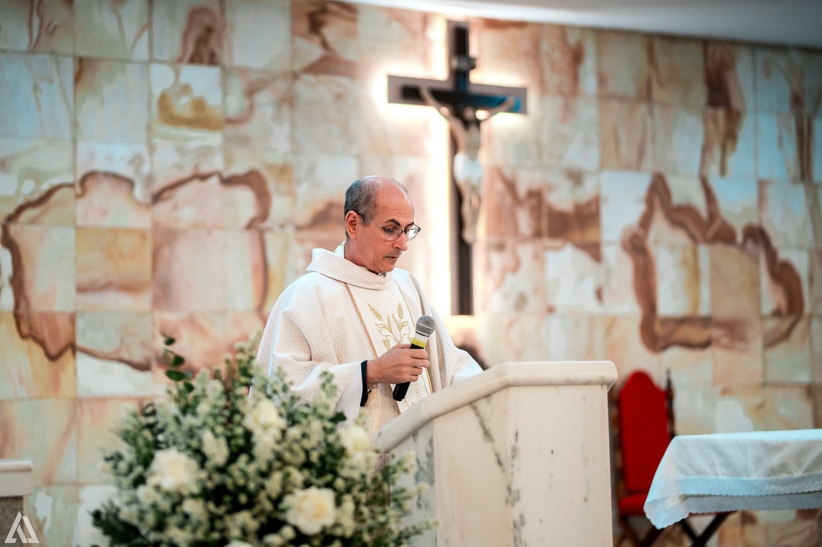 Wedding Casamento Buffet Making Off Decoração Cerimonialista Fotógrafo Vestido Noiva Noivo Camila Hoffmann Cerimonial Elimeire Assessoria de Evento Dani Vidal Vila Nova La Belle Maison Lena Buffet Casarão Penedo Diva Buffet Buquê Resende Penedo Itatiaia