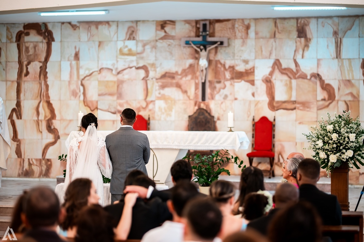 Wedding Casamento Buffet Making Off Decoração Cerimonialista Fotógrafo Vestido Noiva Noivo Camila Hoffmann Cerimonial Elimeire Assessoria de Evento Dani Vidal Vila Nova La Belle Maison Lena Buffet Casarão Penedo Diva Buffet Buquê Resende Penedo Itatiaia