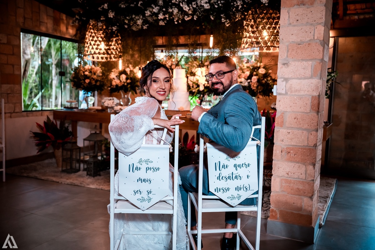 Wedding Casamento Buffet Making Off Decoração Cerimonialista Fotógrafo Vestido Noiva Noivo Camila Hoffmann Cerimonial Elimeire Assessoria de Evento Dani Vidal Vila Nova La Belle Maison Lena Buffet Casarão Penedo Diva Buffet Buquê Resende Penedo Itatiaia