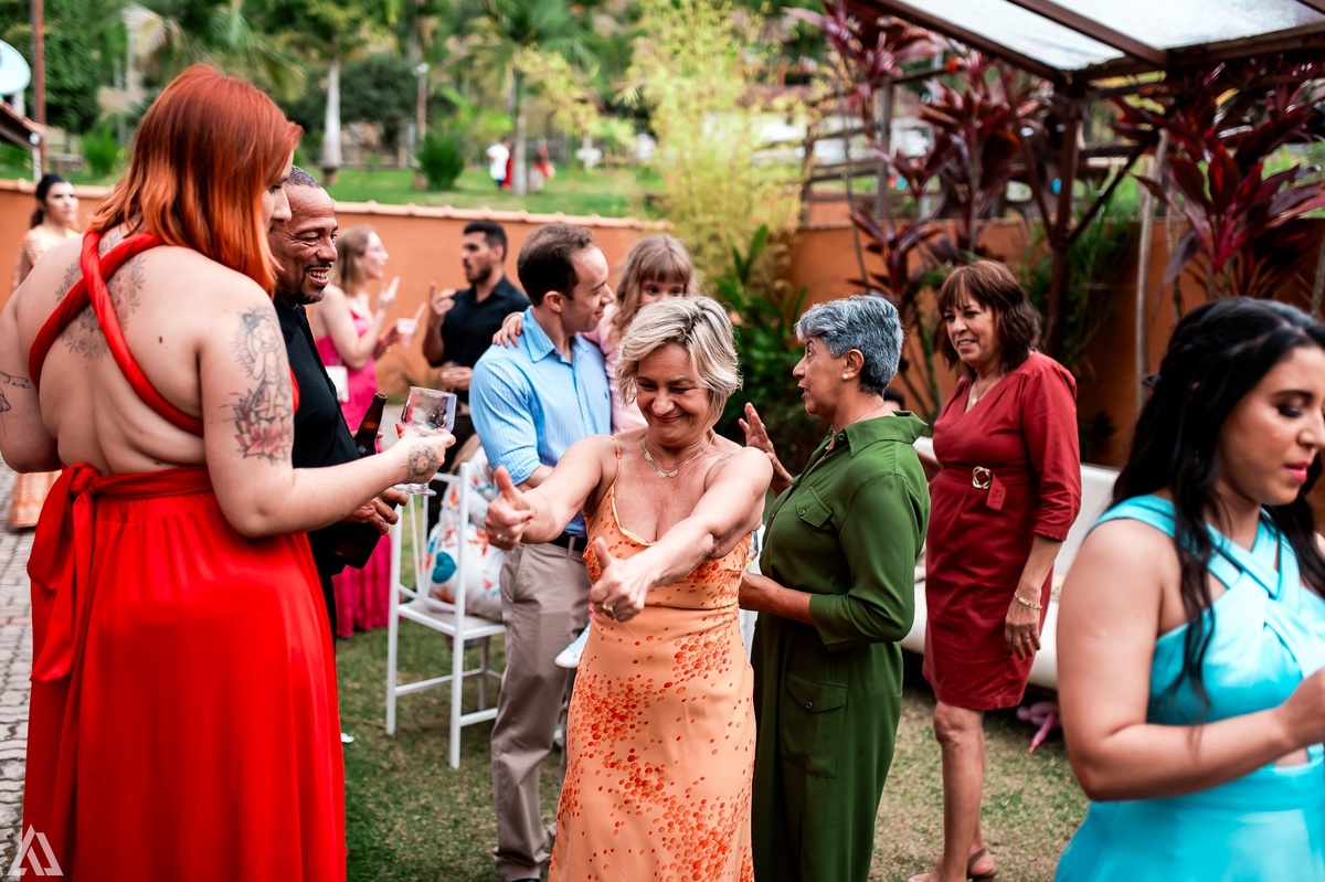 Wedding Casamento Buffet Making Off Decoração Cerimonialista Fotógrafo Vestido Noiva Noivo Camila Hoffmann Cerimonial Elimeire Assessoria de Evento Dani Vidal Vila Nova La Belle Maison Lena Buffet Casarão Penedo Diva Buffet Buquê Resende Penedo Itatiaia