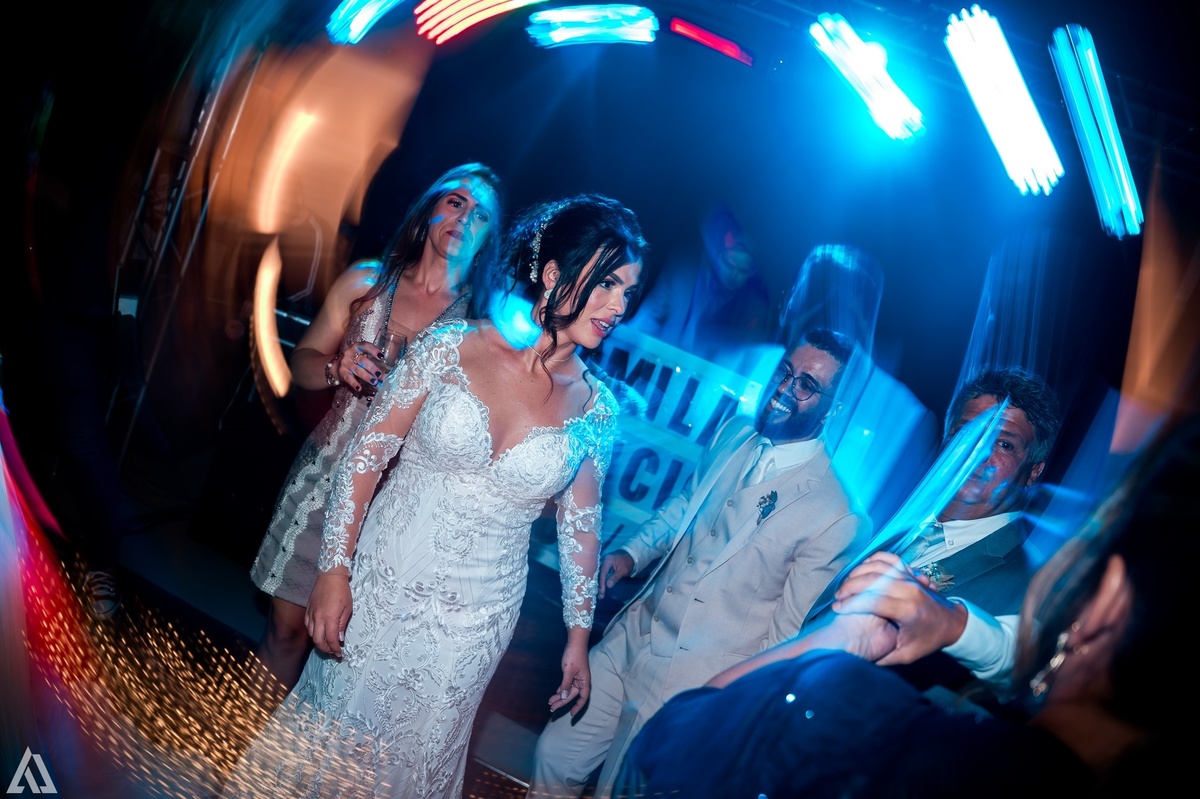 Wedding Casamento Buffet Making Off Decoração Cerimonialista Fotógrafo Vestido Noiva Noivo Camila Hoffmann Cerimonial Elimeire Assessoria de Evento Dani Vidal Vila Nova La Belle Maison Lena Buffet Casarão Penedo Diva Buffet Buquê Resende Penedo Itatiaia