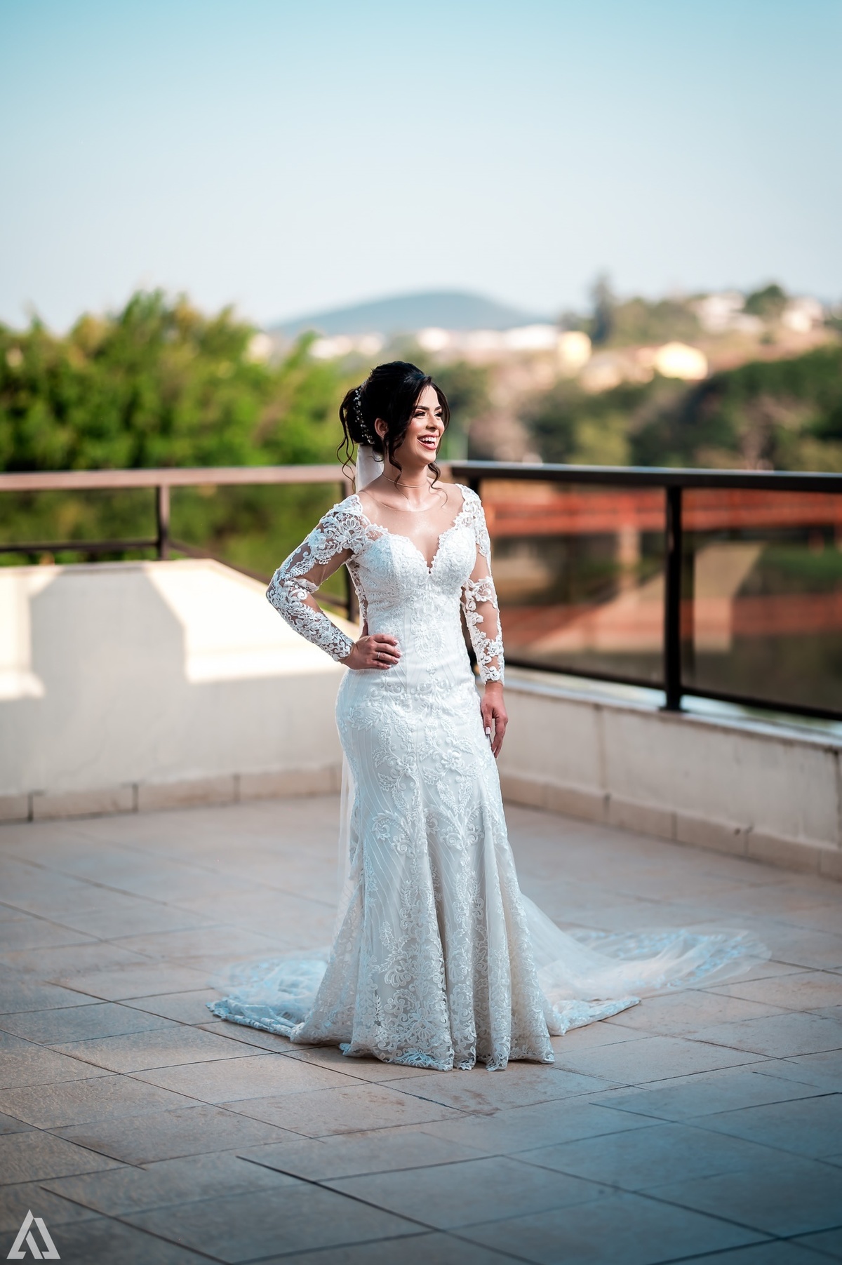 Wedding Casamento Buffet Making Off Decoração Cerimonialista Fotógrafo Vestido Noiva Noivo Camila Hoffmann Cerimonial Elimeire Assessoria de Evento Dani Vidal Vila Nova La Belle Maison Lena Buffet Casarão Penedo Diva Buffet Buquê Resende Penedo Itatiaia