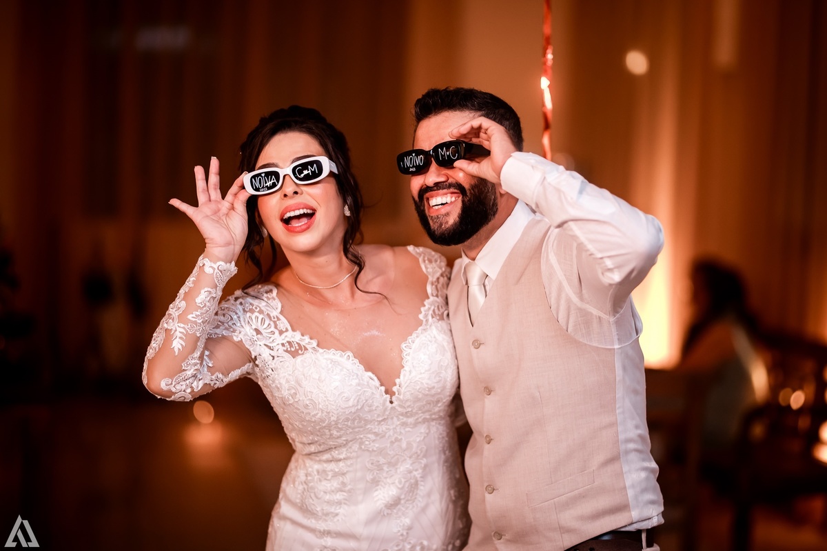 Wedding Casamento Buffet Making Off Decoração Cerimonialista Fotógrafo Vestido Noiva Noivo Camila Hoffmann Cerimonial Elimeire Assessoria de Evento Dani Vidal Vila Nova La Belle Maison Lena Buffet Casarão Penedo Diva Buffet Buquê Resende Penedo Itatiaia