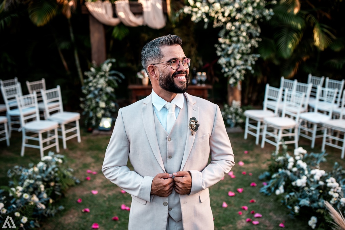 Wedding Casamento Buffet Making Off Decoração Cerimonialista Fotógrafo Vestido Noiva Noivo Camila Hoffmann Cerimonial Elimeire Assessoria de Evento Dani Vidal Vila Nova La Belle Maison Lena Buffet Casarão Penedo Diva Buffet Buquê Resende Penedo Itatiaia