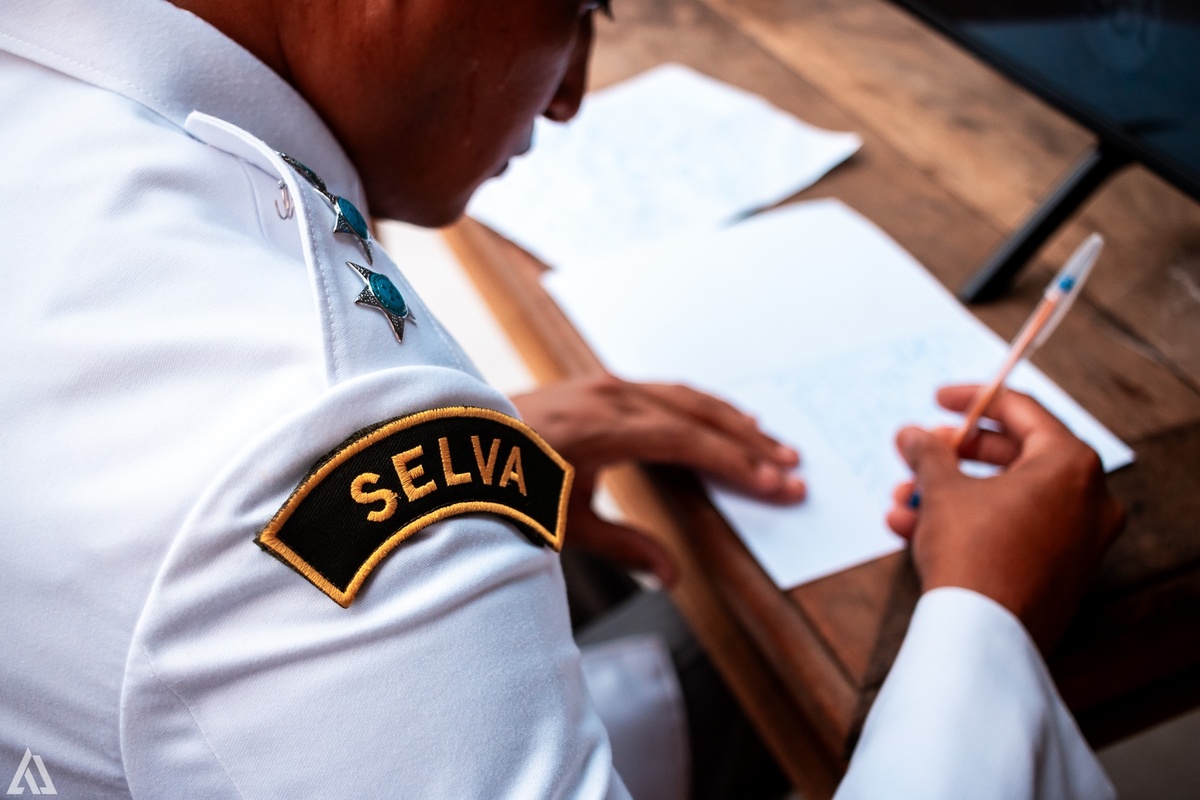 Wedding Casamento Buffet Making Off Decoração Cerimonialista Fotógrafo Vestido Noiva Noivo Camila Hoffmann Cerimonial Elimeire Assessoria de Evento Dani Vidal Vila Nova La Belle Maison Lena Buffet Casarão Penedo Diva Buffet Buquê Resende Penedo Itatiaia