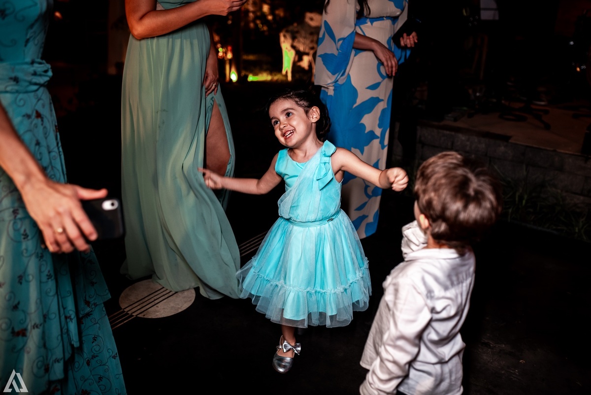 Wedding Casamento Buffet Making Off Decoração Cerimonialista Fotógrafo Vestido Noiva Noivo Camila Hoffmann Cerimonial Elimeire Assessoria de Evento Dani Vidal Vila Nova La Belle Maison Lena Buffet Casarão Penedo Diva Buffet Buquê Resende Penedo Itatiaia