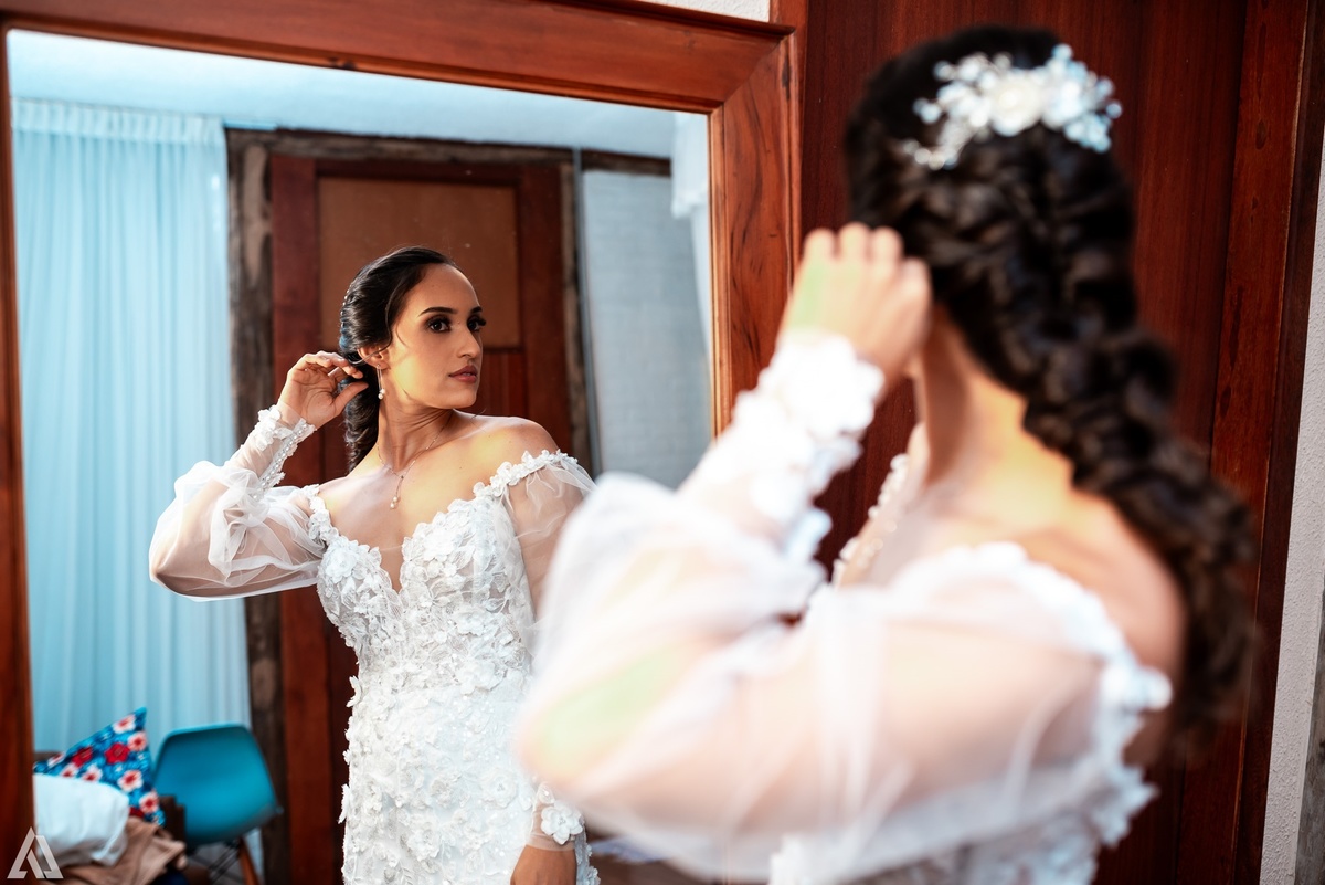 Wedding Casamento Buffet Making Off Decoração Cerimonialista Fotógrafo Vestido Noiva Noivo Camila Hoffmann Cerimonial Elimeire Assessoria de Evento Dani Vidal Vila Nova La Belle Maison Lena Buffet Casarão Penedo Diva Buffet Buquê Resende Penedo Itatiaia