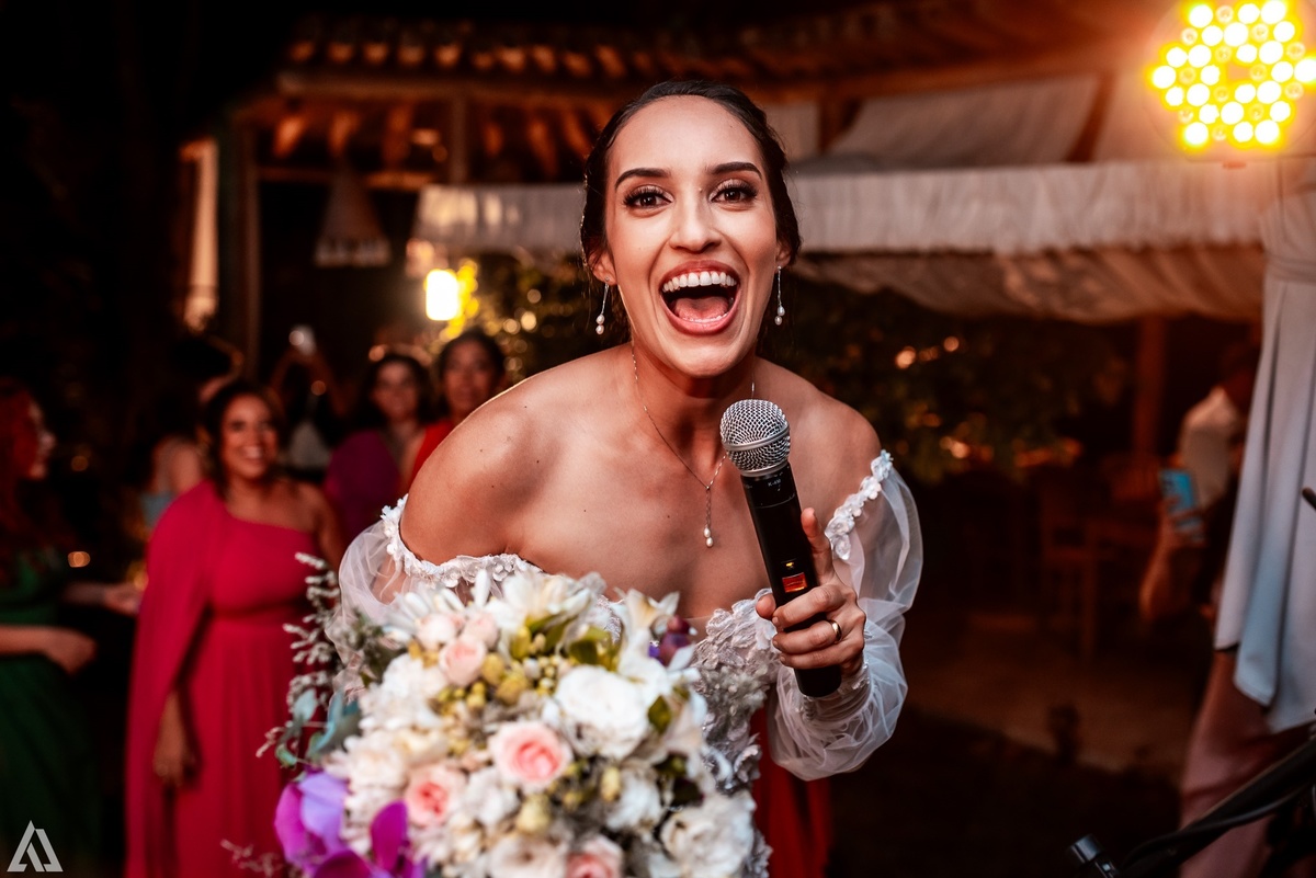 Wedding Casamento Buffet Making Off Decoração Cerimonialista Fotógrafo Vestido Noiva Noivo Camila Hoffmann Cerimonial Elimeire Assessoria de Evento Dani Vidal Vila Nova La Belle Maison Lena Buffet Casarão Penedo Diva Buffet Buquê Resende Penedo Itatiaia