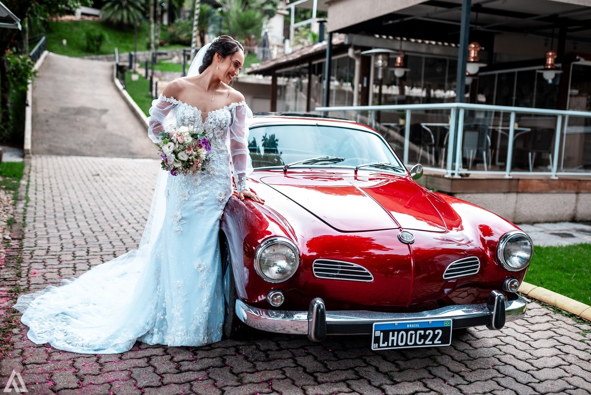 Wedding Casamento Buffet Making Off Decoração Cerimonialista Fotógrafo Vestido Noiva Noivo Camila Hoffmann Cerimonial Elimeire Assessoria de Evento Dani Vidal Vila Nova La Belle Maison Lena Buffet Casarão Penedo Diva Buffet Buquê Resende Penedo Itatiaia