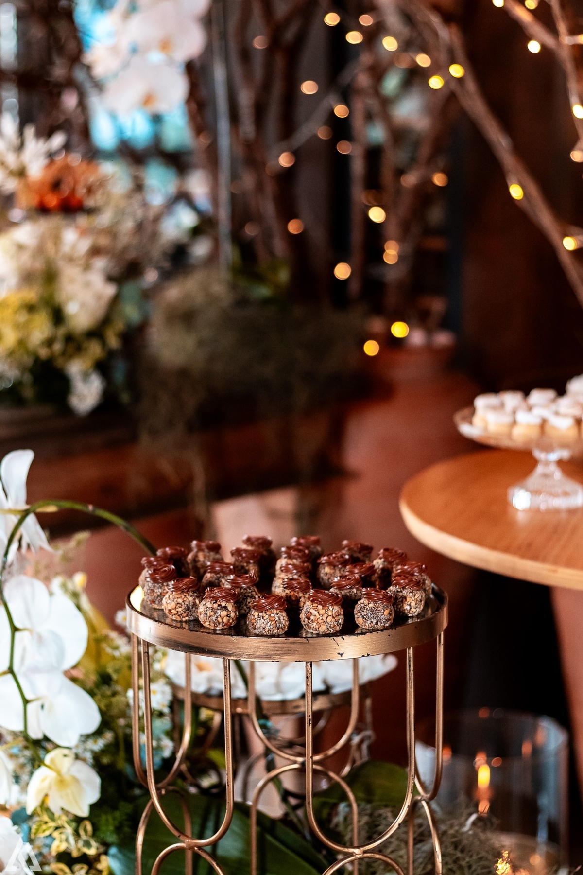 Wedding Casamento Buffet Making Off Decoração Cerimonialista Fotógrafo Vestido Noiva Noivo Camila Hoffmann Cerimonial Elimeire Assessoria de Evento Dani Vidal Vila Nova La Belle Maison Lena Buffet Casarão Penedo Diva Buffet Buquê Resende Penedo Itatiaia