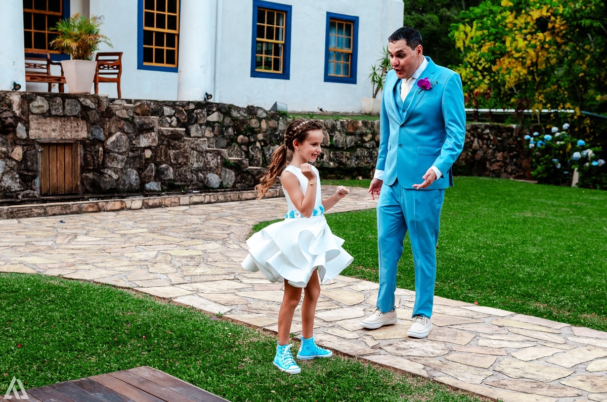 Wedding Casamento Buffet Making Off Decoração Cerimonialista Fotógrafo Vestido Noiva Noivo Camila Hoffmann Cerimonial Elimeire Assessoria de Evento Dani Vidal Vila Nova La Belle Maison Lena Buffet Casarão Penedo Diva Buffet Buquê Resende Penedo 