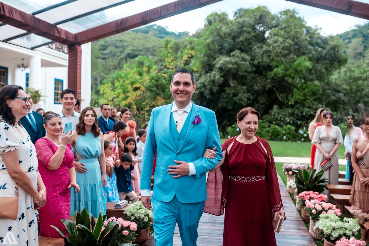 Wedding Casamento Buffet Making Off Decoração Cerimonialista Fotógrafo Vestido Noiva Noivo Camila Hoffmann Cerimonial Elimeire Assessoria de Evento Dani Vidal Vila Nova La Belle Maison Lena Buffet Casarão Penedo Diva Buffet Buquê Resende Penedo 