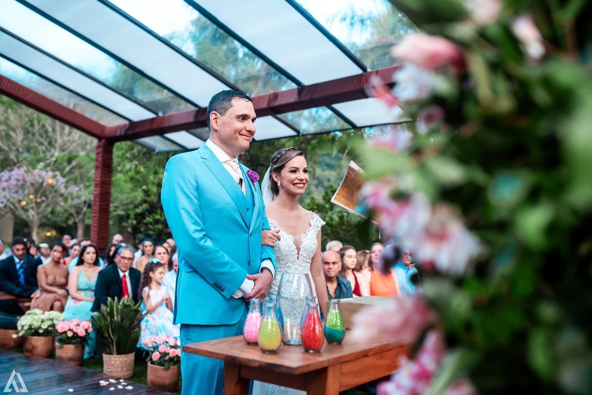 Wedding Casamento Buffet Making Off Decoração Cerimonialista Fotógrafo Vestido Noiva Noivo Camila Hoffmann Cerimonial Elimeire Assessoria de Evento Dani Vidal Vila Nova La Belle Maison Lena Buffet Casarão Penedo Diva Buffet Buquê Resende Penedo 