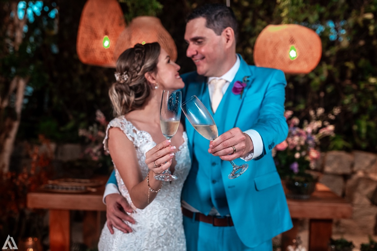 Wedding Casamento Buffet Making Off Decoração Cerimonialista Fotógrafo Vestido Noiva Noivo Camila Hoffmann Cerimonial Elimeire Assessoria de Evento Dani Vidal Vila Nova La Belle Maison Lena Buffet Casarão Penedo Diva Buffet Buquê Resende Penedo 