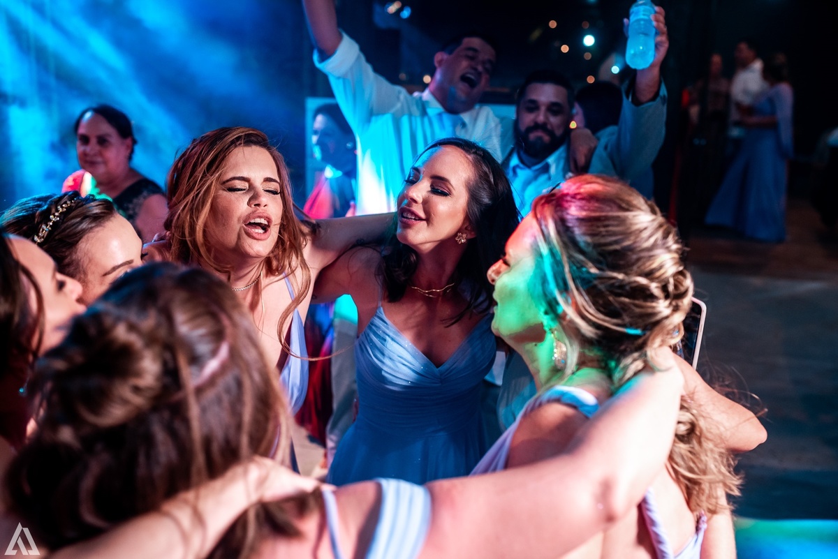 Wedding Casamento Buffet Making Off Decoração Cerimonialista Fotógrafo Vestido Noiva Noivo Camila Hoffmann Cerimonial Elimeire Assessoria de Evento Dani Vidal Vila Nova La Belle Maison Lena Buffet Casarão Penedo Diva Buffet Buquê Resende Penedo 