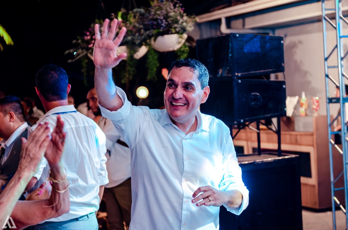 Wedding Casamento Buffet Making Off Decoração Cerimonialista Fotógrafo Vestido Noiva Noivo Camila Hoffmann Cerimonial Elimeire Assessoria de Evento Dani Vidal Vila Nova La Belle Maison Lena Buffet Casarão Penedo Diva Buffet Buquê Resende Penedo 