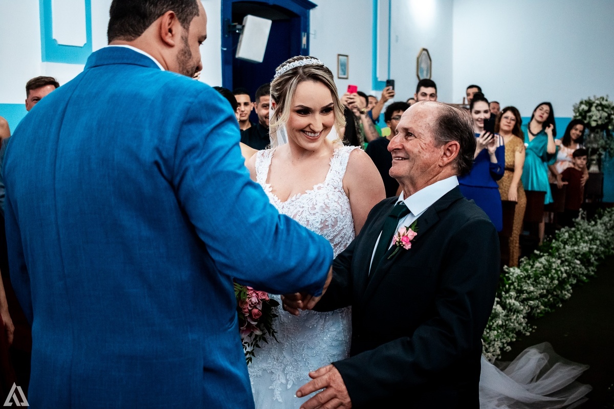 Wedding Casamento Buffet Making Off Decoração Cerimonialista Fotógrafo Vestido Noiva Noivo Camila Hoffmann Cerimonial Elimeire Assessoria de Evento Dani Vidal Vila Nova La Belle Maison Lena Buffet Casarão Penedo Diva Buffet Buquê Resende Penedo 