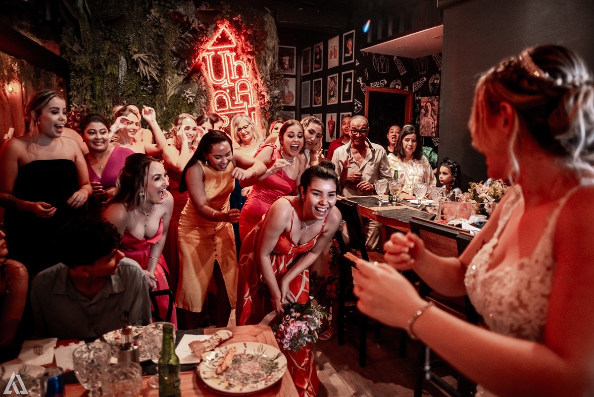 Wedding Casamento Buffet Making Off Decoração Cerimonialista Fotógrafo Vestido Noiva Noivo Camila Hoffmann Cerimonial Elimeire Assessoria de Evento Dani Vidal Vila Nova La Belle Maison Lena Buffet Casarão Penedo Diva Buffet Buquê Resende Penedo 