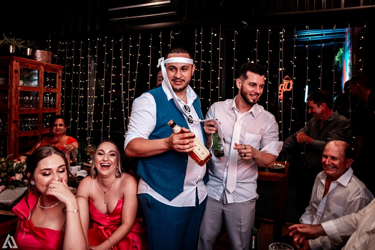 Wedding Casamento Buffet Making Off Decoração Cerimonialista Fotógrafo Vestido Noiva Noivo Camila Hoffmann Cerimonial Elimeire Assessoria de Evento Dani Vidal Vila Nova La Belle Maison Lena Buffet Casarão Penedo Diva Buffet Buquê Resende Penedo 