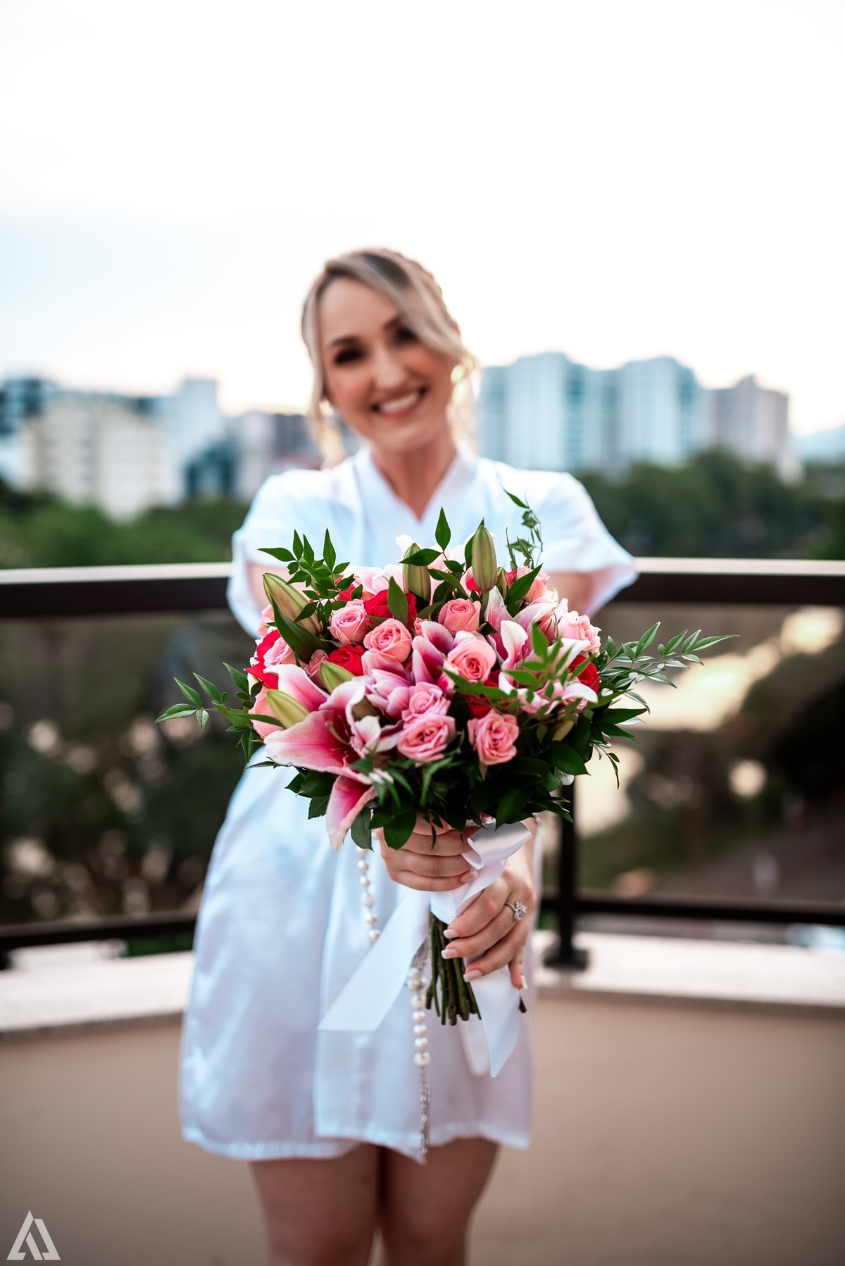 Wedding Casamento Buffet Making Off Decoração Cerimonialista Fotógrafo Vestido Noiva Noivo Camila Hoffmann Cerimonial Elimeire Assessoria de Evento Dani Vidal Vila Nova La Belle Maison Lena Buffet Casarão Penedo Diva Buffet Buquê Resende Penedo 