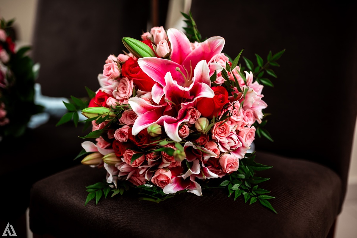 Wedding Casamento Buffet Making Off Decoração Cerimonialista Fotógrafo Vestido Noiva Noivo Camila Hoffmann Cerimonial Elimeire Assessoria de Evento Dani Vidal Vila Nova La Belle Maison Lena Buffet Casarão Penedo Diva Buffet Buquê Resende Penedo 