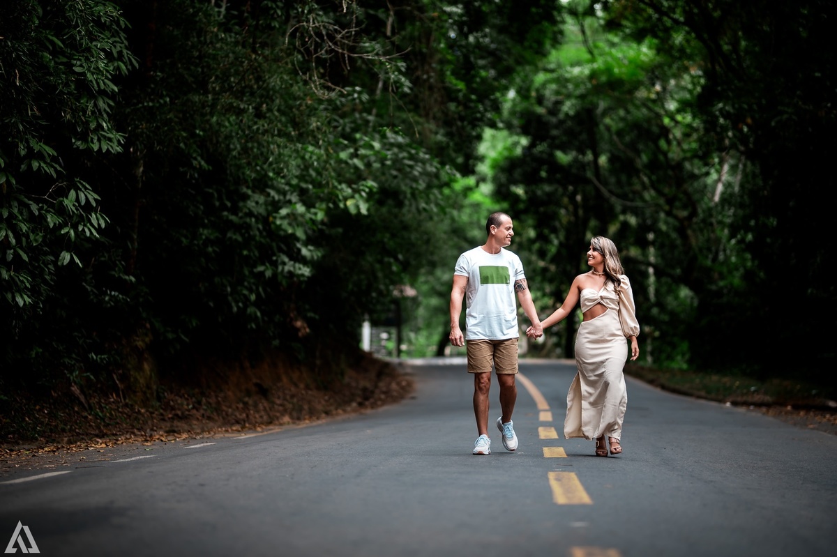 Wedding Casamento Buffet Making Off Decoração Cerimonialista Fotógrafo Vestido Foto Noivo Noiva Camila Hoffmann Cerimonial Elimeire Tatiana Sousa Assessoria Dani Vidal La Belle Maison Lena Buffet Casarão Penedo Diva Buffet Buquê Resende Penedo Itatiaia 