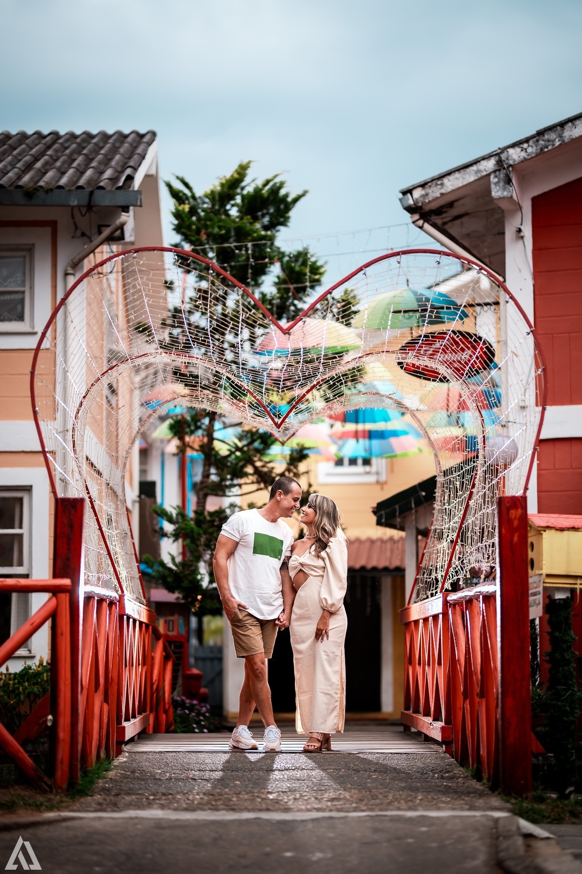 Wedding Casamento Buffet Making Off Decoração Cerimonialista Fotógrafo Vestido Foto Noivo Noiva Camila Hoffmann Cerimonial Elimeire Tatiana Sousa Assessoria Dani Vidal La Belle Maison Lena Buffet Casarão Penedo Diva Buffet Buquê Resende Penedo Itatiaia 