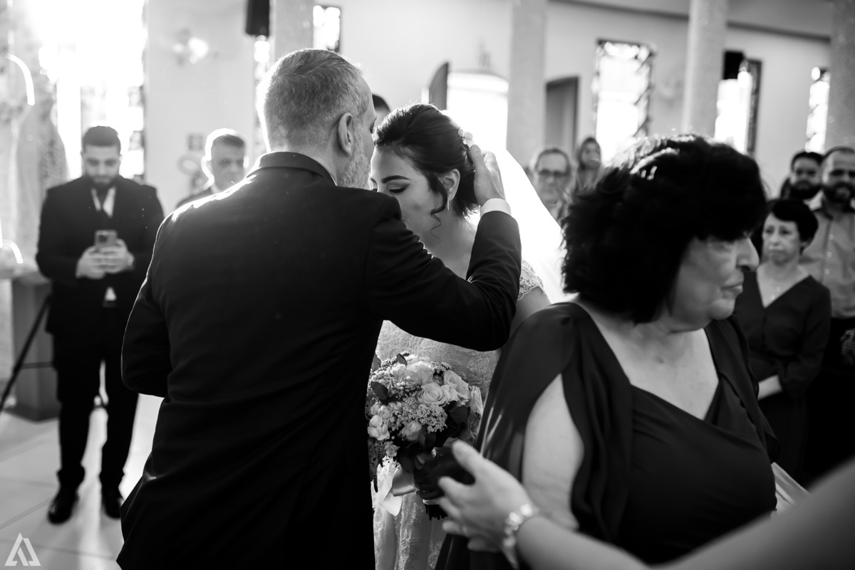 Wedding Casamento Buffet Making Off Decoração Cerimonialista Fotógrafo Vestido Noiva Noivo Camila Hoffmann Cerimonial Elimeire Assessoria de Evento Dani Vidal Vila Nova La Belle Maison Lena Buffet Casarão Penedo Diva Buffet Buquê Resende Penedo 