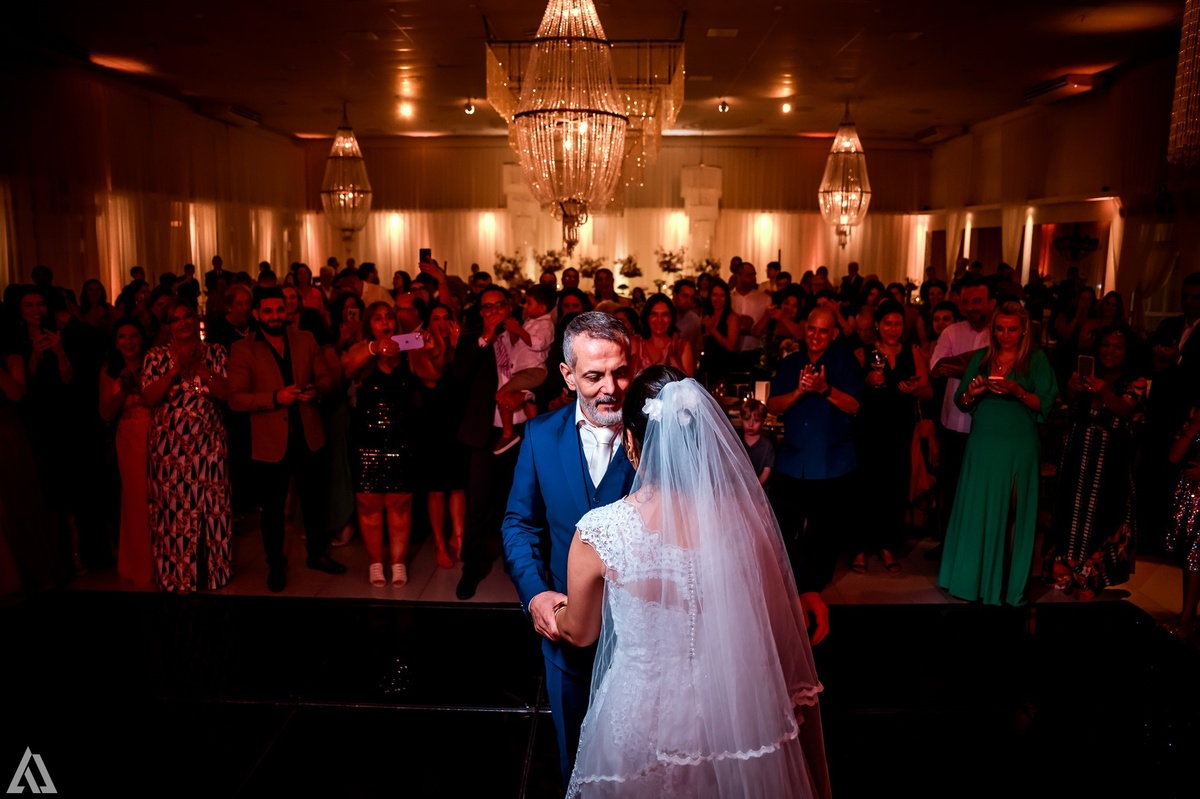 Wedding Casamento Buffet Making Off Decoração Cerimonialista Fotógrafo Vestido Noiva Noivo Camila Hoffmann Cerimonial Elimeire Assessoria de Evento Dani Vidal Vila Nova La Belle Maison Lena Buffet Casarão Penedo Diva Buffet Buquê Resende Penedo 