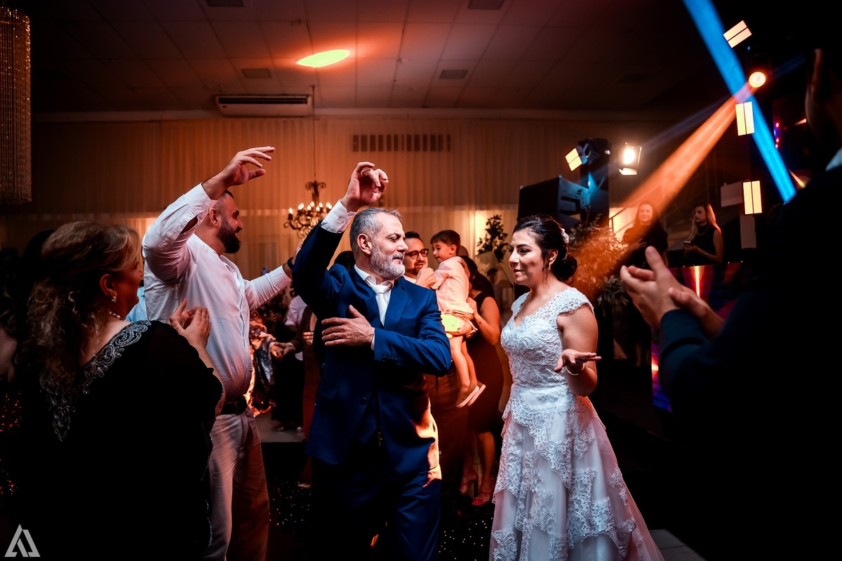 Wedding Casamento Buffet Making Off Decoração Cerimonialista Fotógrafo Vestido Noiva Noivo Camila Hoffmann Cerimonial Elimeire Assessoria de Evento Dani Vidal Vila Nova La Belle Maison Lena Buffet Casarão Penedo Diva Buffet Buquê Resende Penedo 