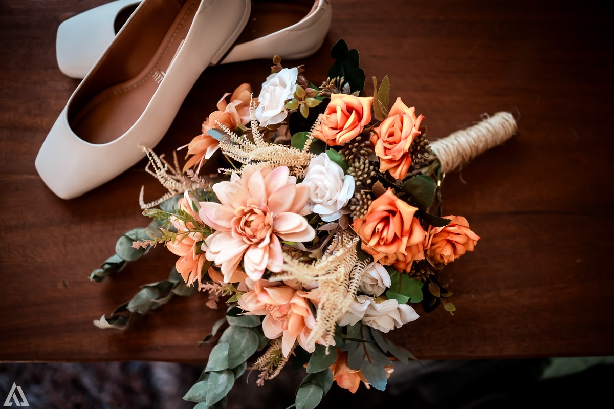 Wedding Casamento Buffet Making Off Decoração Cerimonialista Fotógrafo Vestido Noiva Noivo Camila Hoffmann Cerimonial Elimeire Assessoria de Evento Dani Vidal Vila Nova La Belle Maison Lena Buffet Casarão Penedo Diva Buffet Buquê Resende Penedo 