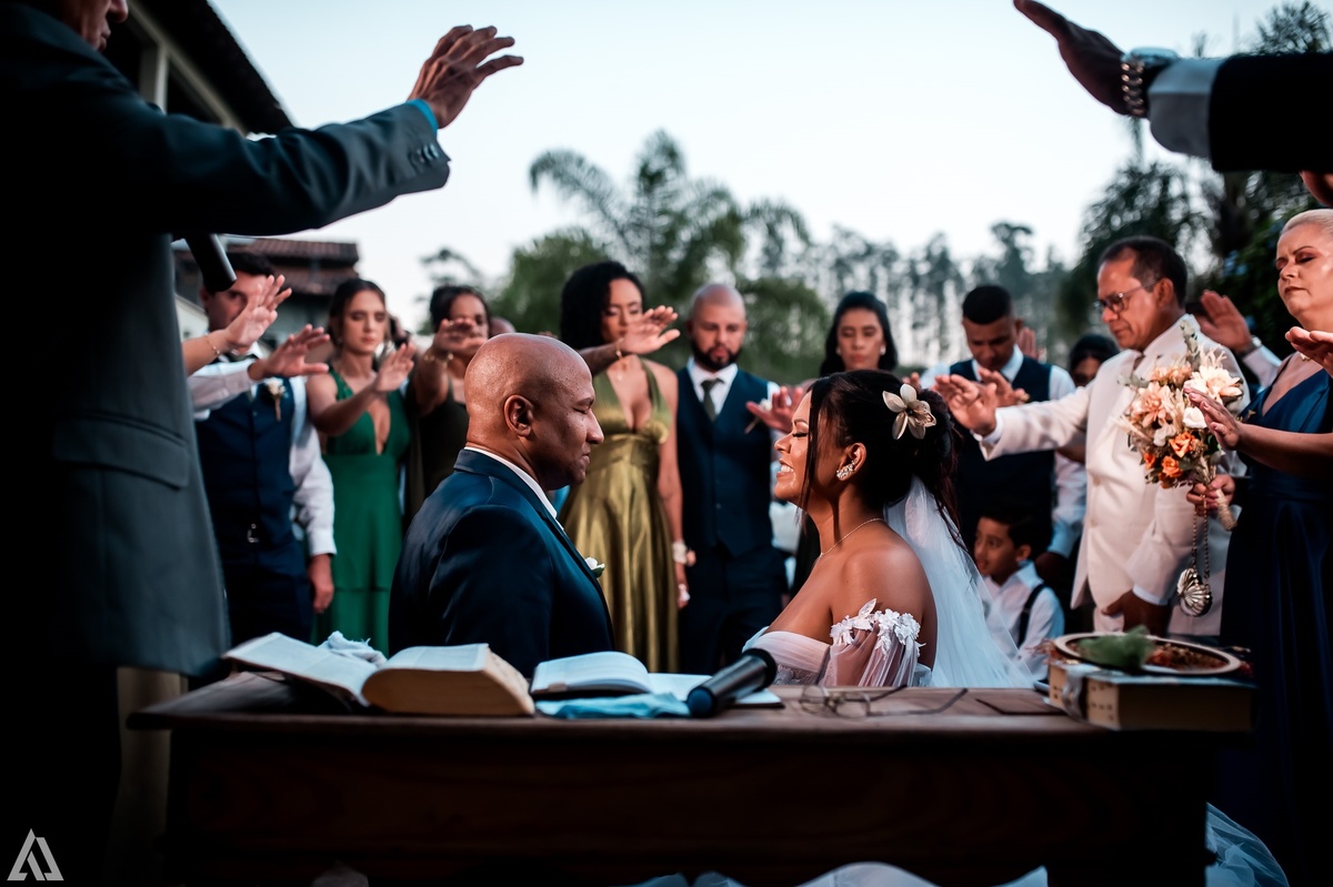 Wedding Casamento Buffet Making Off Decoração Cerimonialista Fotógrafo Vestido Noiva Noivo Camila Hoffmann Cerimonial Elimeire Assessoria de Evento Dani Vidal Vila Nova La Belle Maison Lena Buffet Casarão Penedo Diva Buffet Buquê Resende Penedo 