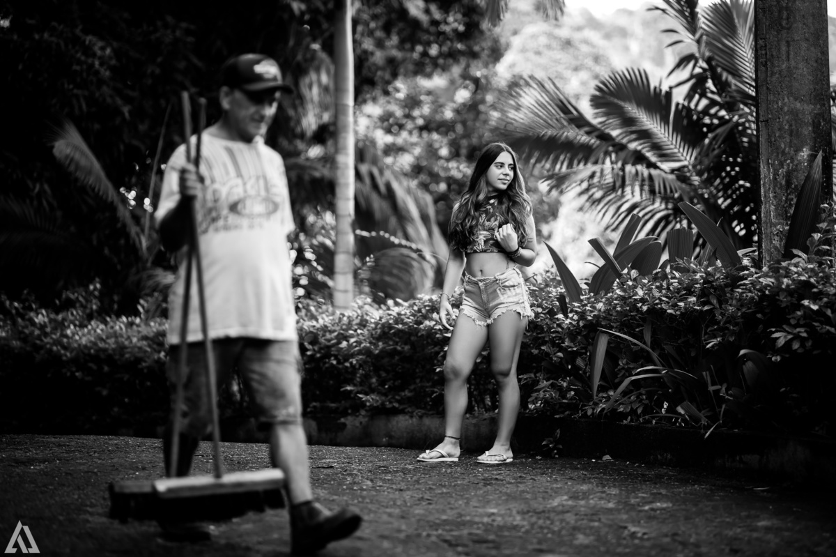 Ensaio Book Debutante 15 Anos XV Street Tumblr Alex Jardim Fotografia Fotógrafo Resende Itatiaia Penedo Barra Mansa Volta Redonda Rio de Janeiro Lena Buffet La Belle Maison Dani Vidal Elimeire Laurino Camila Hoffmann Cerimonial 