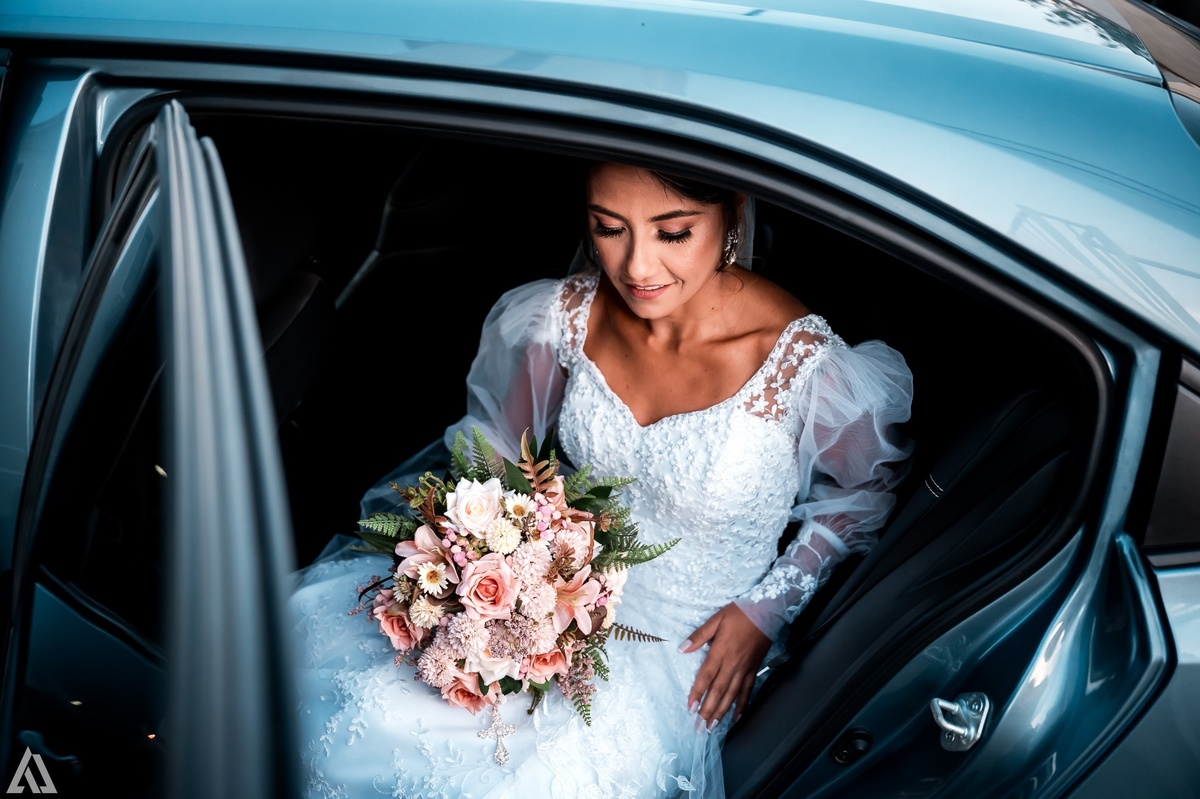 Wedding Casamento Buffet Making Off Decoração Cerimonialista Fotógrafo Vestido Noiva Noivo Camila Hoffmann Cerimonial Elimeire Assessoria de Evento Dani Vidal Vila Nova La Belle Maison Lena Buffet Casarão Penedo Diva Buffet Buquê Resende Penedo 