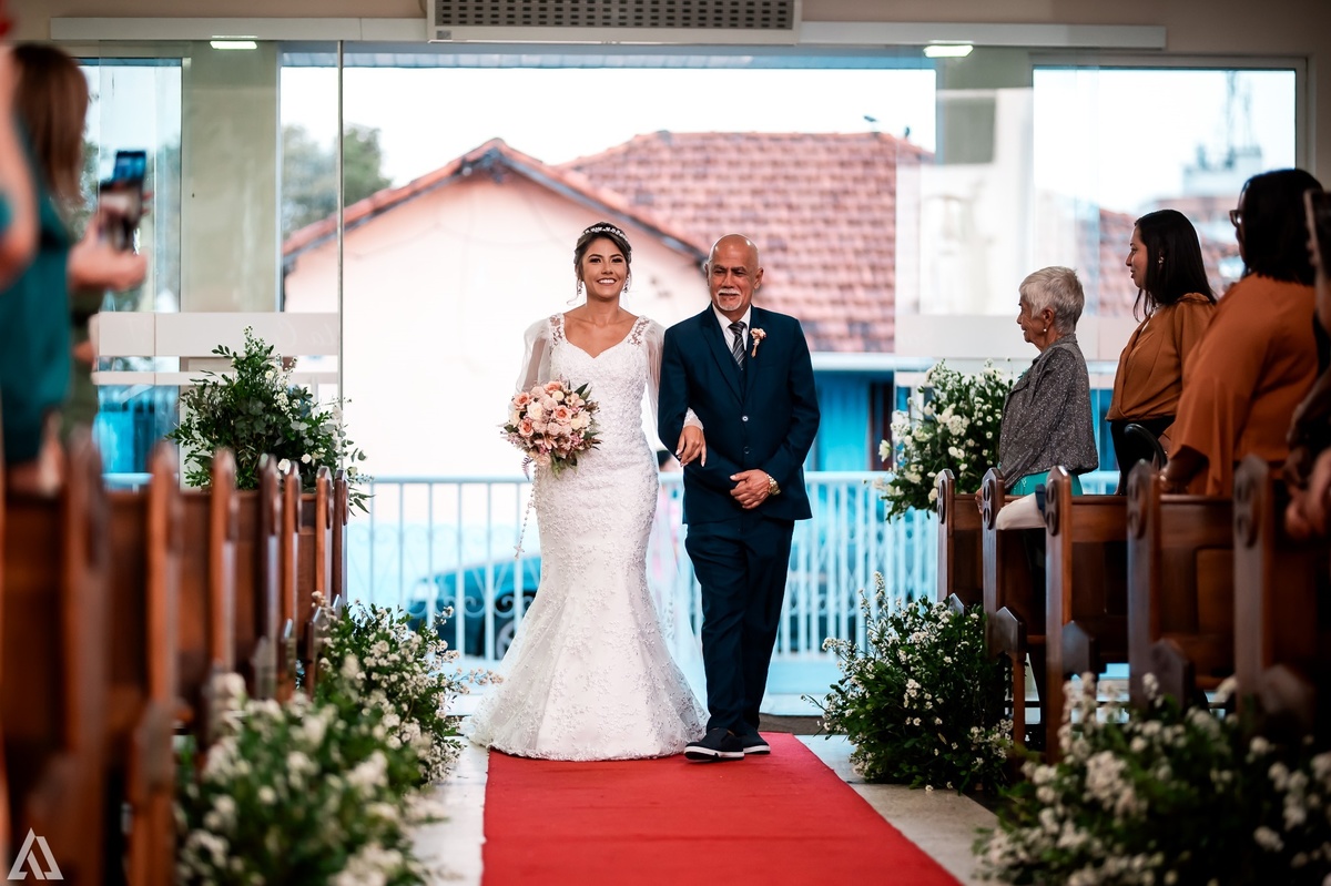 Wedding Casamento Buffet Making Off Decoração Cerimonialista Fotógrafo Vestido Noiva Noivo Camila Hoffmann Cerimonial Elimeire Assessoria de Evento Dani Vidal Vila Nova La Belle Maison Lena Buffet Casarão Penedo Diva Buffet Buquê Resende Penedo 