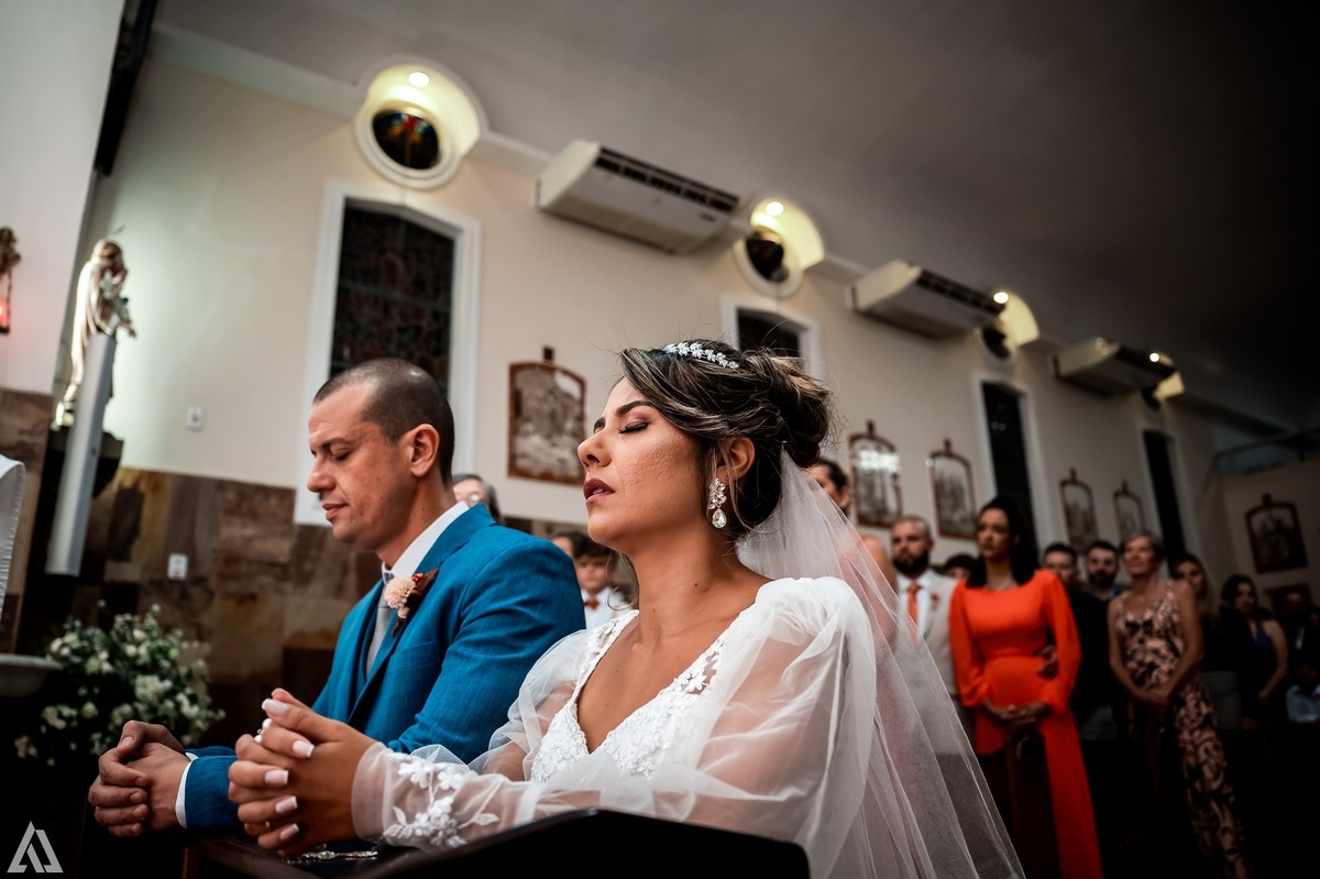 Wedding Casamento Buffet Making Off Decoração Cerimonialista Fotógrafo Vestido Noiva Noivo Camila Hoffmann Cerimonial Elimeire Assessoria de Evento Dani Vidal Vila Nova La Belle Maison Lena Buffet Casarão Penedo Diva Buffet Buquê Resende Penedo 